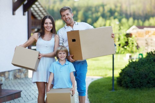 Local removal van service for flats and homes in Ilford